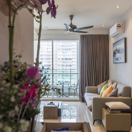 Sky Suites جورج تاون المظهر الخارجي الصورة